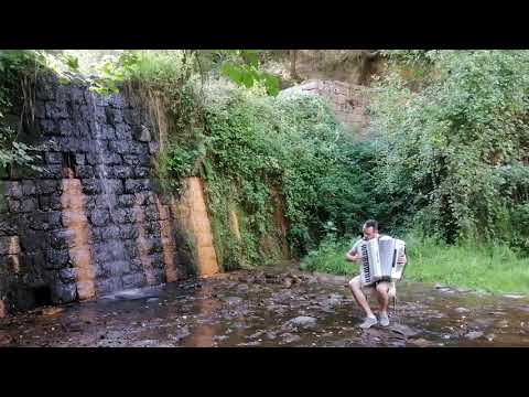 Vance Ristevski PARIS MUSETTE