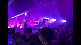 Pet Shop Boys »Bet She's Not Your Girlfriend« live – Obscure –  Berlin Huxleys Neue Welt