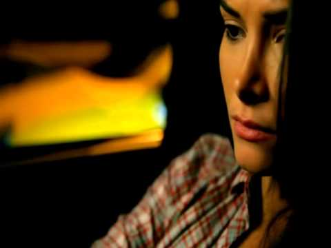 Alina Puscas feat Grasu XXL    Jungla Clip Original @ www MuzicaDeCLub com