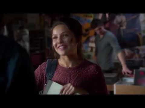 The Originals - Music Scene - Occupy Your Mind by Villagers - 2x01