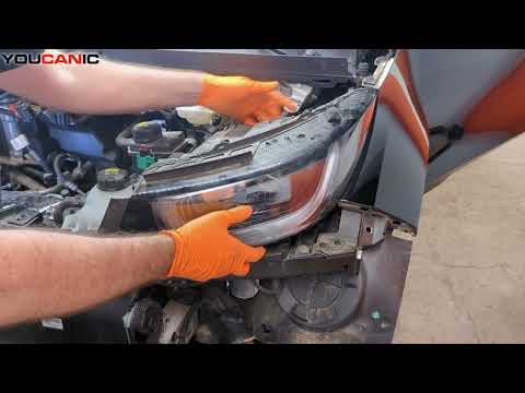 How to Remove and Install the Rear Headlight Assembly on a 2014-2021 BMW i3