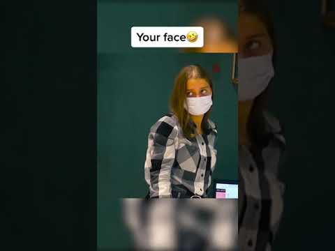 PRANK  SCHERZO - SCORREGGIA