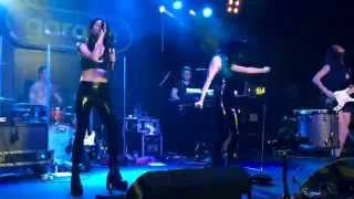 The Veronicas - This Is How It Feels (Live in Glasgow, Scotland)
