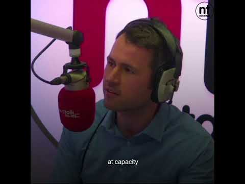 Does The "Squeezed Middle" Exist?