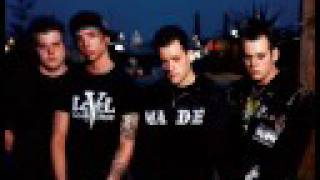 Walk away (maybe) Good Charlotte with pictures (wohoo)  &amp; lyrics