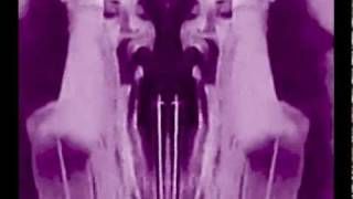 Alaska y Dinarama &quot;Quiero Ser Santa&quot;