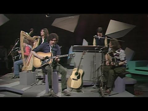 Clannad, Moya Brennan, Enya: 'As I Roved Out' - Full Live Concert (BBC, 1982) HQ