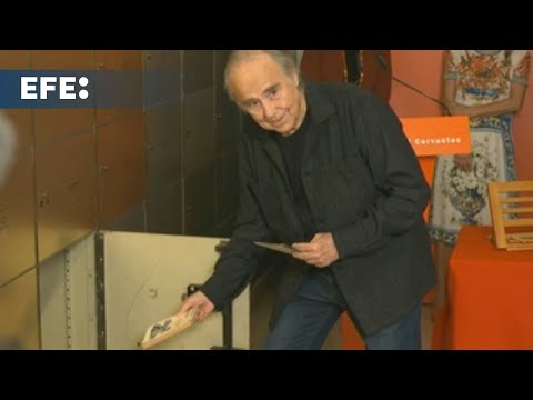Legado de Joan Manuel Serrat a la Caja de las Letras y entrega del Premio Antonio de Sancha 2025