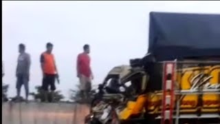 Download lagu truk cabe keong mas Laka di tol Pemalang !! mp3