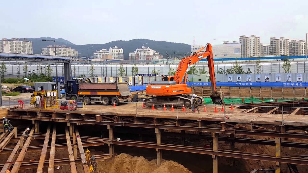 롱붐.탑다운공법 지하토사직상차