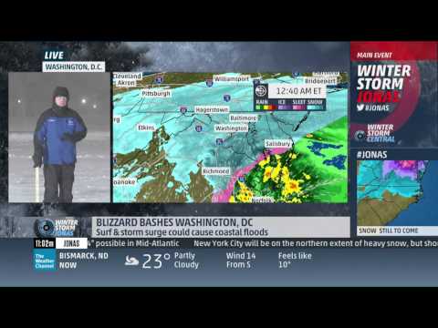 Mike Seidel The Weather Channel Blizzard of 2016 DC 1 AM 1-23-2016
