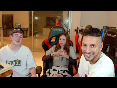 Saramalacara le explica a Coscu que es un Boomer