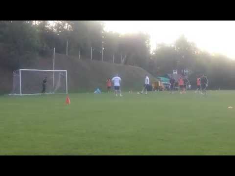 Trening FK Čukarički - Lalatović šutira penale