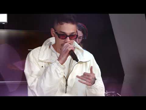 Virgin Radio Breakfast Romania: Juno - Oglinda