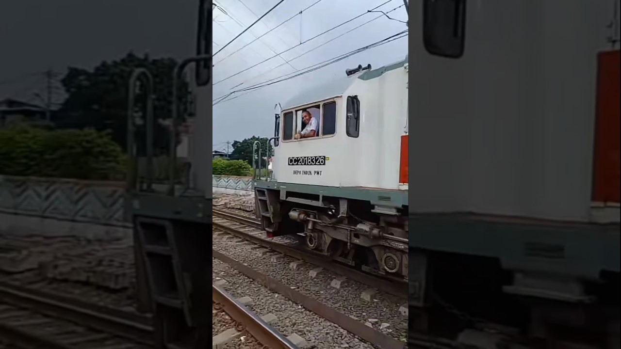Masinis Hits Pak Novanda@JKT_railKA 150 Sawunggalih#shortvideo #video #keretaapi #masinisramah