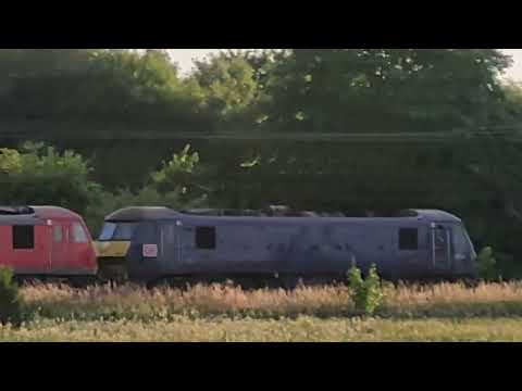 4S47 - DB90's - 90034 & 90035 - DB Blue 💙  and CB Hall on Mossend bound blue 💙 boxes