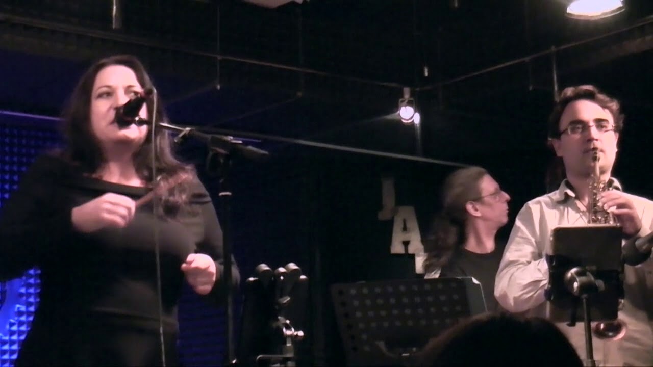 BalkaNova ”Sednalo e djore dos”