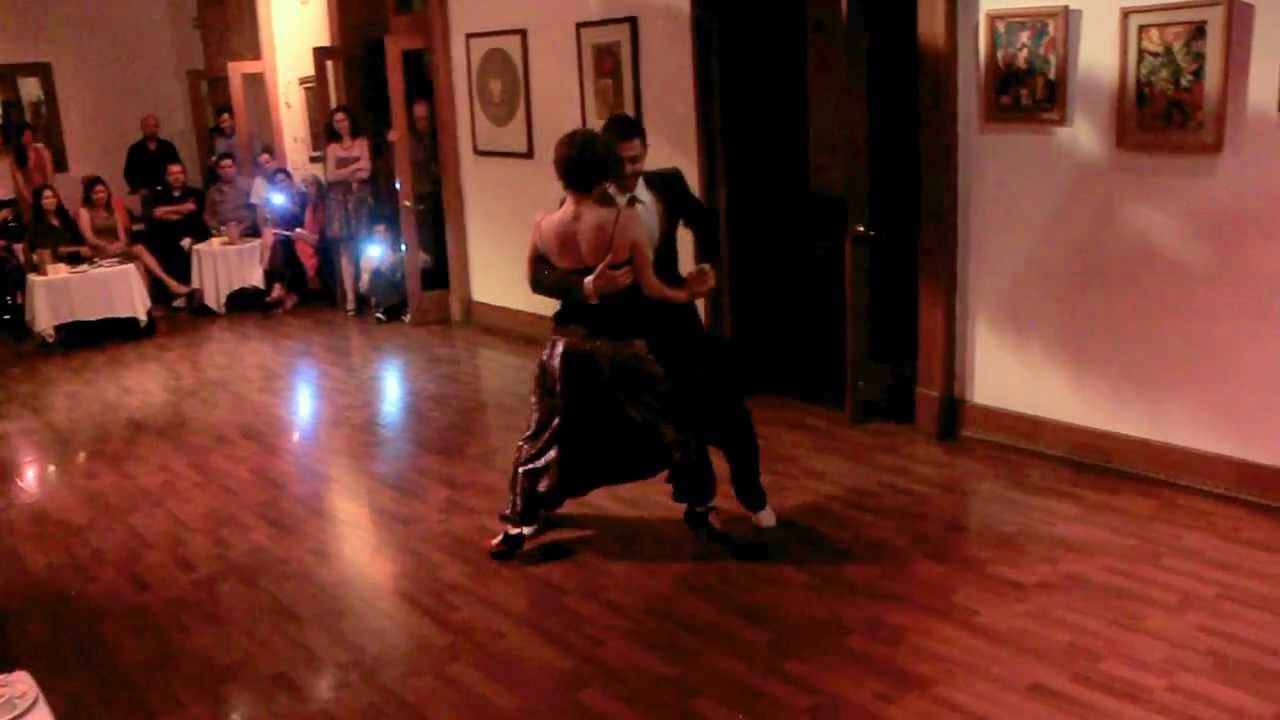 Mauro Caiazza y Karina Guillén - "Dos que se aman"