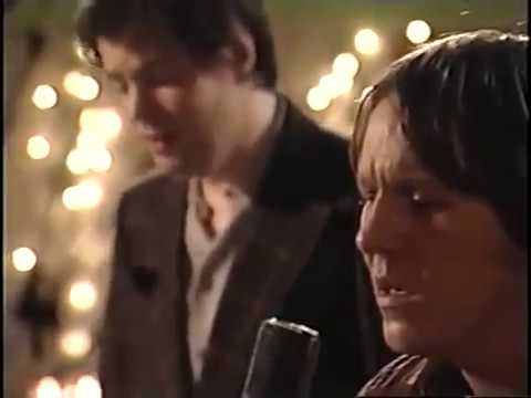 Elliott Smith, Happiness - [Live on the Jon Brion Show]