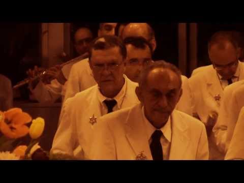 DEUS É QUEM ME DOMINA - FLOR DE JAGUBE - PAD.VALDETE