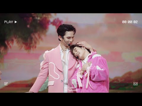 220619 DMD LAND CONCERT — เกินต้าน (Too Cute) by MaxNat