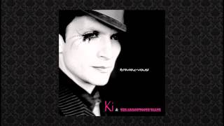 Kevin McWha Steele plays original song "Lovely Madonna" © 2011