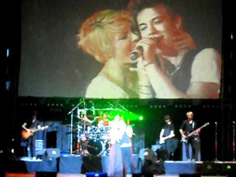 Sore si Rapha-Could I have this kiss forever in concert Lala Band la Sala Palatului