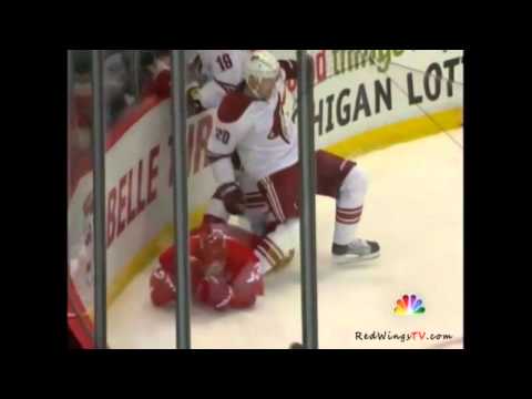 Johan Franzen hit by Shane Doan 04/16/11