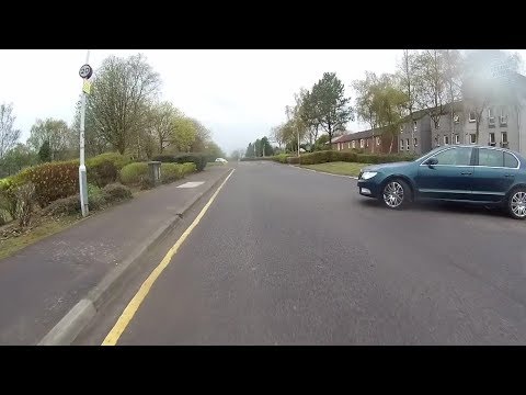 ST61 VLN pulls out on cyclist #SMIDSY #OpParamount