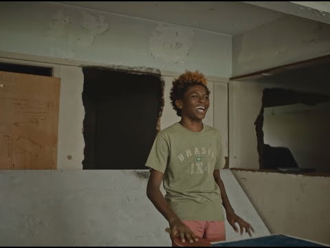 Сирота (трейлер)