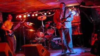 I&#39;m Your Man Live at Uncle Eddies