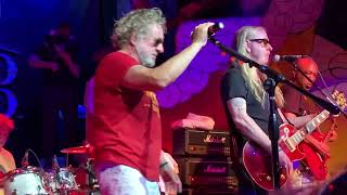 Sammy Hagar &amp; The Wabos feat. Jerry Cantrell - Simple Man