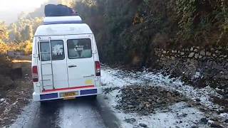 preview picture of video 'Ice-covered roads!! North Indian exotic delight❤️♥️ Kausani to Chaukori #Travel_Vlogs'