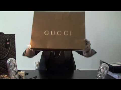 UNBOXING part 1 - EMILIA DE PORET FOR HER COSMOPOLITAN VLOG