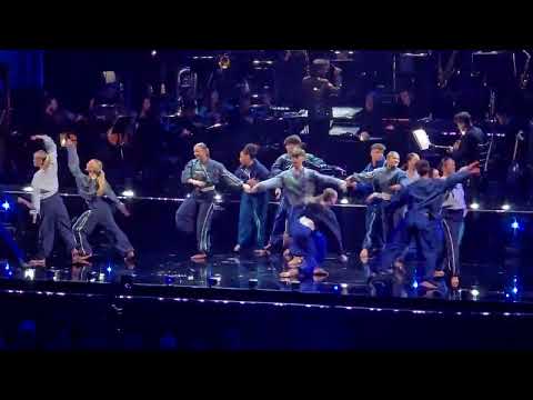 Young Performers Perform Electricity From Billy Elliott -  National Lottery's Big Night Of Musicals
