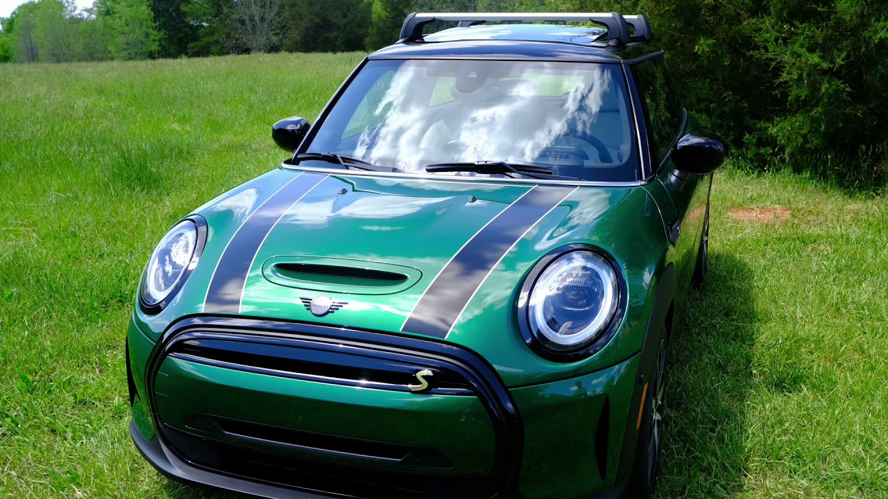 2022 Mini Cooper SE - In Focus: EV Motor & New Front End