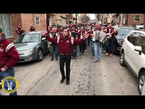 QCSB "Hevenu Shalom Aleichem" - 2017 Hat Day Parade