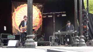 Chas and Dave 11 Wallop (Bermondsey Carnival 28/06/2014)