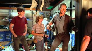 Jurassic World: Chris Pratt’s Jurassic Journals: Hip Dancing | ScreenSlam video