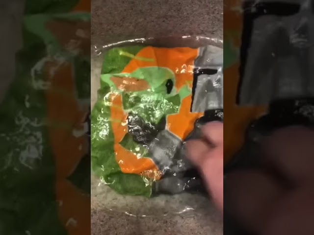 Vídeo relacionado con Jerry Fabrics Star Wars Mandalorian Baby Yoda - Toalla de ducha (70 x 140 cm)