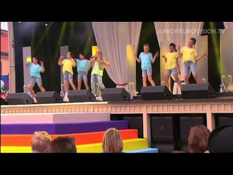 Julia Kedhammar - Du är inte ensam (Sweden)