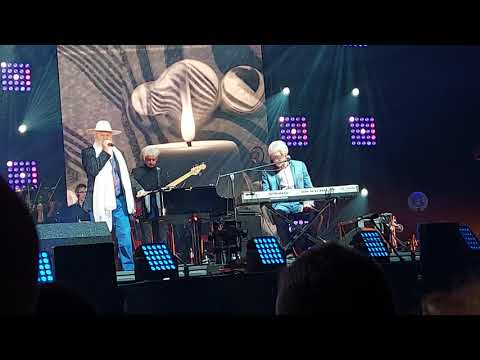 Apostol Együttes 50 - Egy gyertya lángja (új dal) (Bp Sportaréna 2021.10.24) 4k