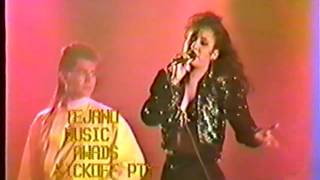 Selena Quintanilla - Contigo Quiero Estar (1991 TMA Fanfare Kickoff)