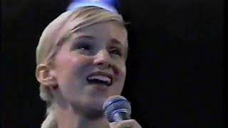 Crystal lewis cordero y el leon en vivo