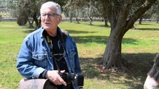 preview picture of video 'Una Giornata da pastore: il fotografo ufficiale Pino Calvo'