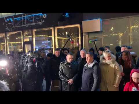 Видео: Кто не дал якутянам угостить Юрия Трутнева на Дальневосточной ярмарке? Видео: Кто не дал якутянам угостить Юрия Трутнева на Дальневосточной ярмарке?
