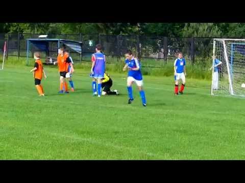 KS Wicher Wilchwy vs MKS 32 Radziejow (1:1)  skróty  2014 05 28