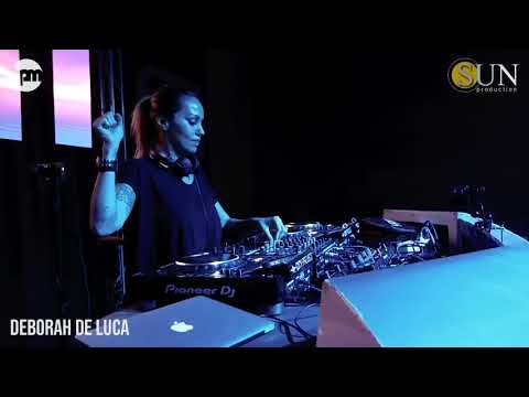 Deborah De Luca / Sopik - Basic Bitch (Original Mix)