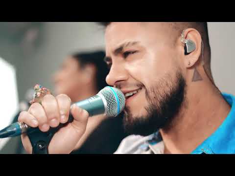 Easy On Me (spanish version) - Kevin & Karla