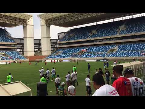 Final do Peladão reúne 10 mil pessoas na Arena em Cuiabá.